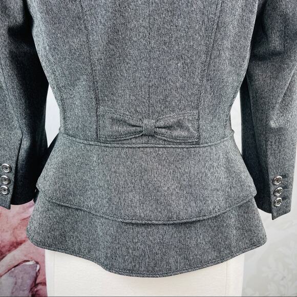 White House Black Market tailored jacket flare hips Size 6 - Picture 10 of 13